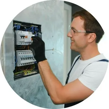 Atendimento no Ipiranga com agilidade e transparência – Adriano Eletricista oferece resposta rápida, orçamento claro e execução segura em serviços elétricos residenciais e comerciais.